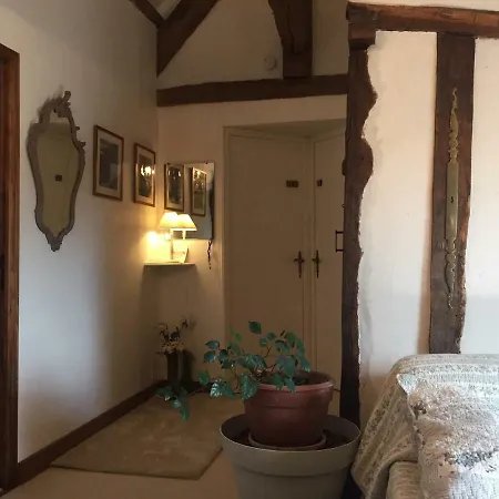 Bed and Breakfast L'ancien Presbytere D'ardevon Ardevon