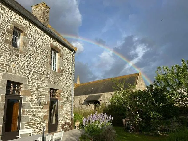 B&B L'ancien Presbytere D'ardevon 아르드봉